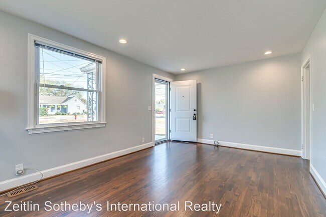 Foto del edificio - 2 br, 1 bath House - 924 Granada Avenue