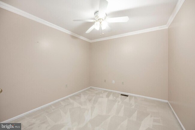 Building Photo - 103 Nevermore Cir