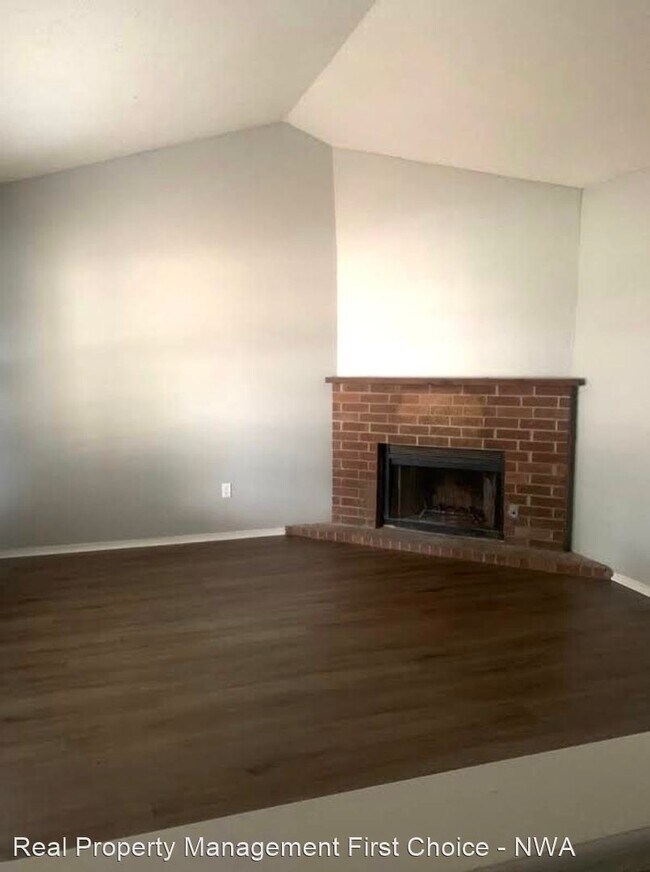 Foto del edificio - 2 br, 1 bath House - 2408 W Olrich Street