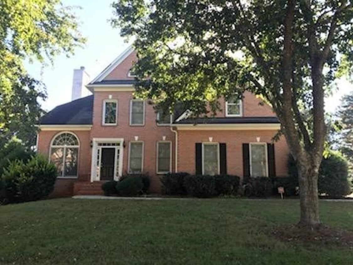 Primary Photo - 230 Ridgewood Dr