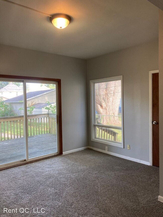 Building Photo - 3 br, 2 bath House - 2017 14th Street