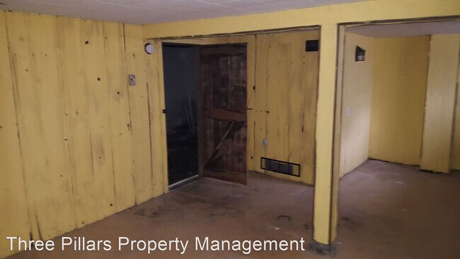 Foto del edificio - 2 br, 1 bath House - 402 8TH AVENUE NW