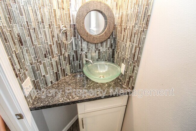 Foto del edificio - 20901 Cypress Way