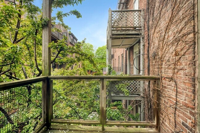 Foto del edificio - 57 Appleton St