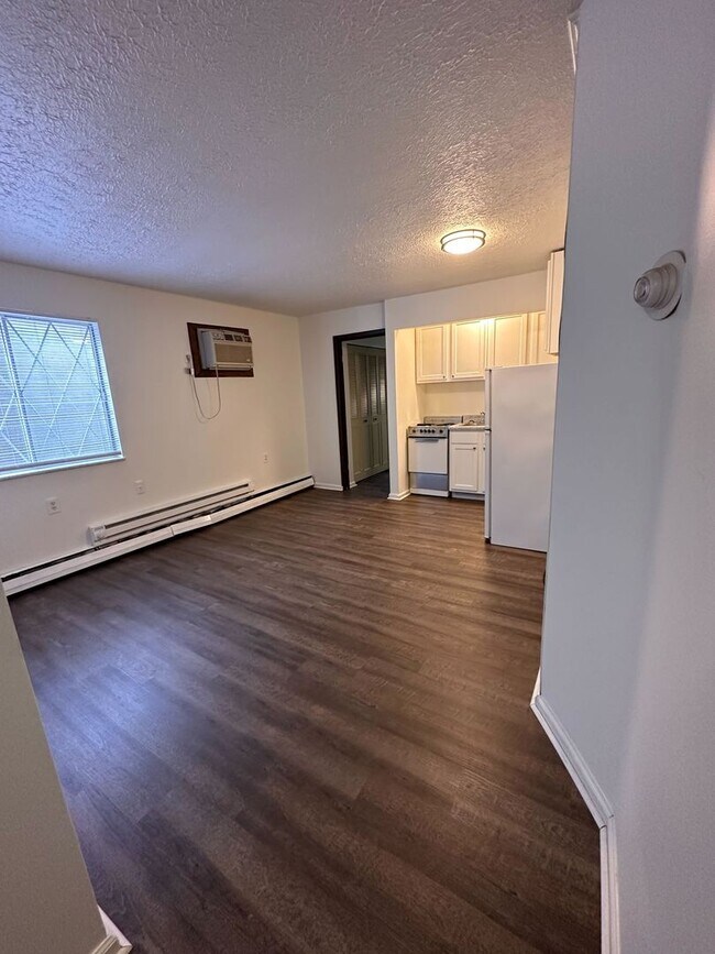 Foto del edificio - New 1 Bedroom 1 Bathroom apartment located in Beaver, PA!!