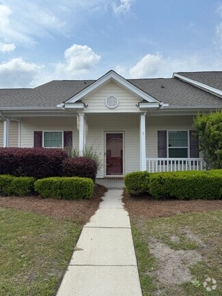 Building Photo - 9 Falkland Ave