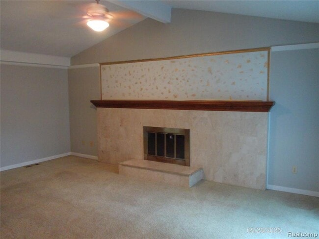 Building Photo - 36890 Weber Dr