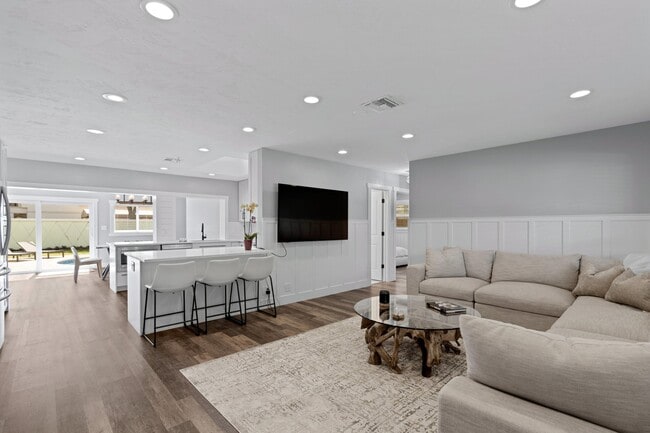 Foto del edificio - 3798 NW 2nd Ct
