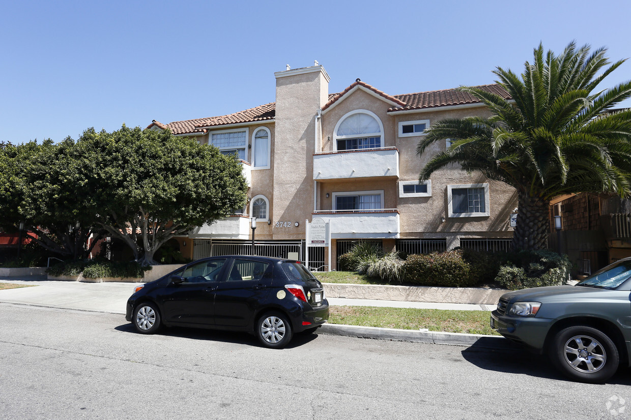 Foto principal - Studio Palms Apartments
