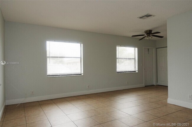 Foto del edificio - 1491 NW 20th St