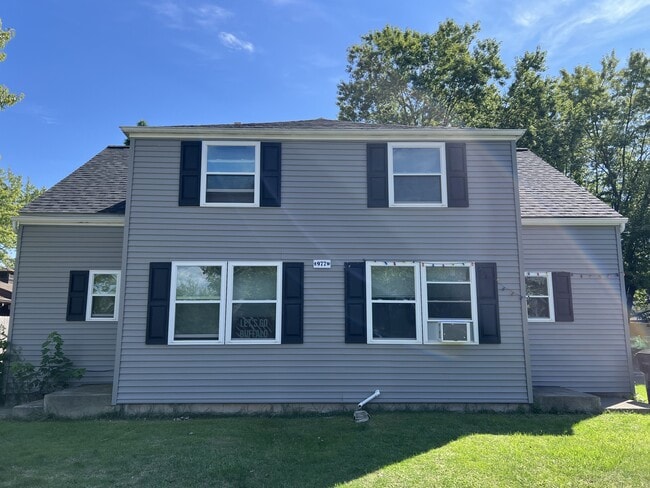 Foto del edificio - Lincoln Park Duplexes