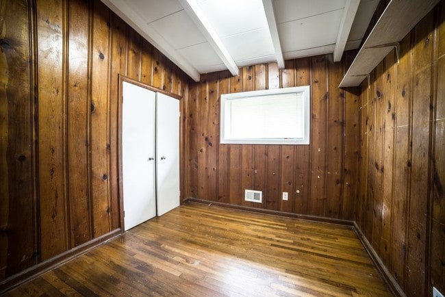 Building Photo - 3018 Monterey Dr