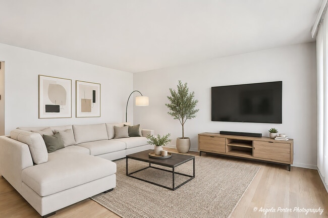 Foto del edificio - 4912 Crain St