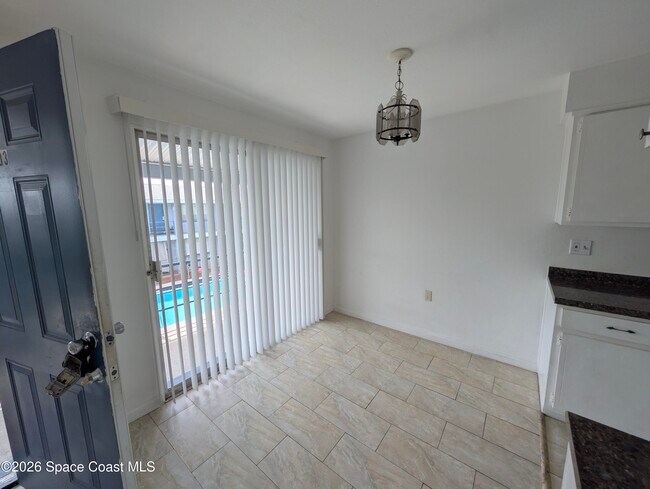 Foto del edificio - 140 Minna Ln