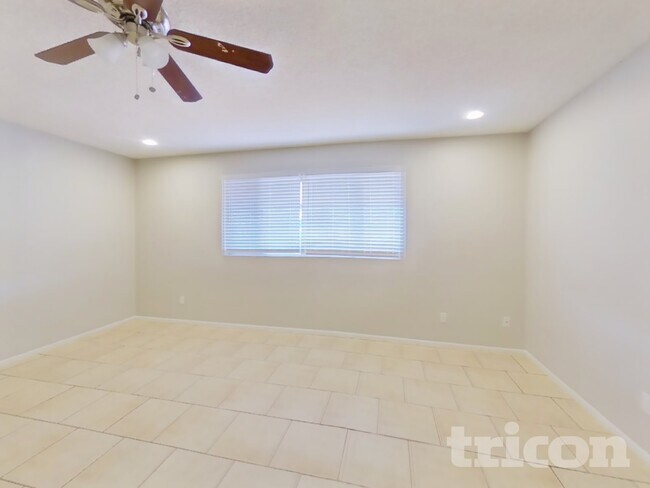 Foto del edificio - 3729 W North Ln