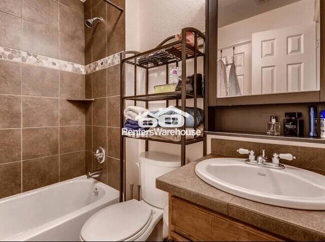 Foto del edificio - Beautiful 2BD|1Bath Condo  $1700/Month Currently offering 1 Week free rent if lease signed by Jan...