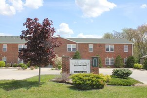 Welcome home! - 997 Southfield Dr