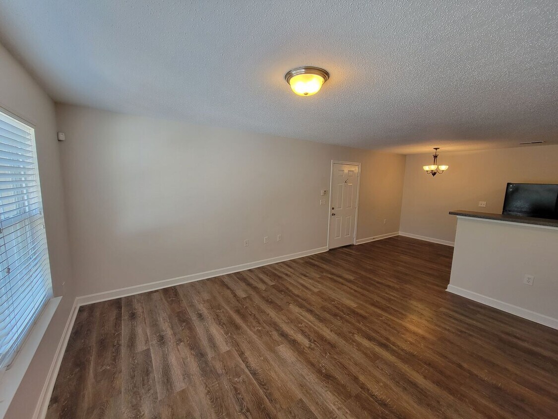 1845 Crest Hollow Dr, WinstonSalem, NC 27127 House Rental in Winston