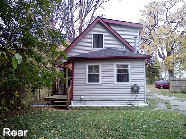 Building Photo - 334 E Hayes Ave