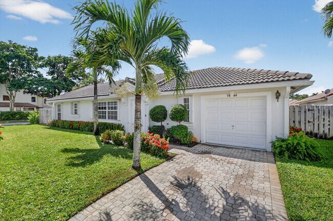 Foto del edificio - 1866 Capeside Cir