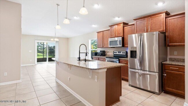 Foto del edificio - 16050 Dowing Creek Dr