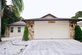 Building Photo - 11805 W Fisherman Ln