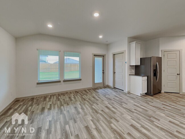 Foto del edificio - 7815 Cattleman Vly Dr