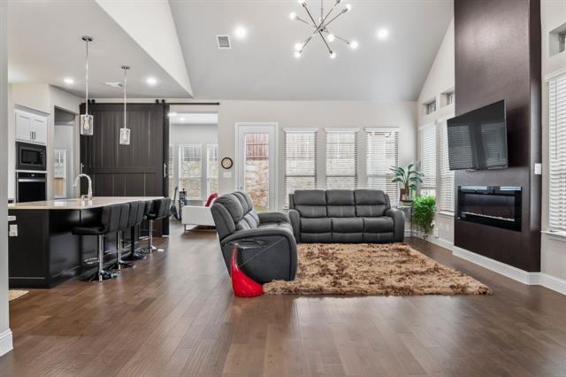 Building Photo - 13101 Scissortail Dr