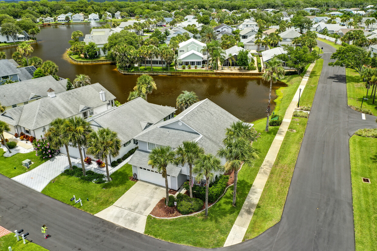 Vista desde el dron - Sea Colony Palm Coast, Florida - 2 Avalon Ter