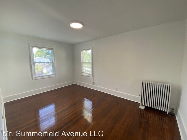 Foto del edificio - 6 br, 2 bath House - 917 Summerfield Ave