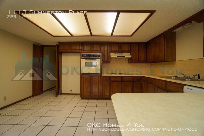 Foto del edificio - Yukon Duplex near I-40  Garth Brooks Blvd