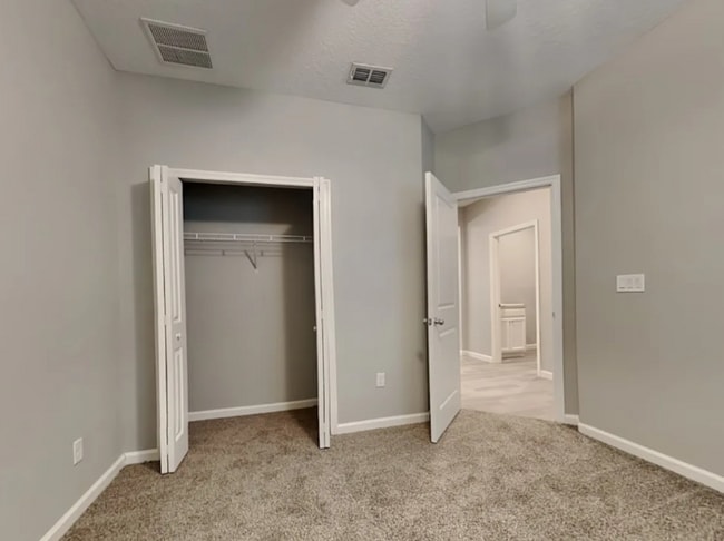 Foto del edificio - 4914 Donnybrook Ave