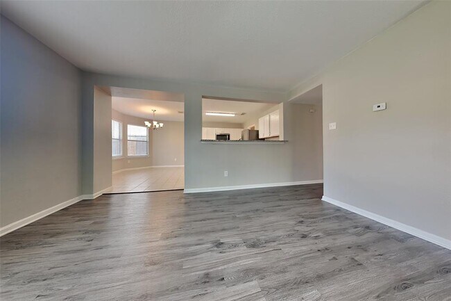 Building Photo - 21103 Allenham Ln