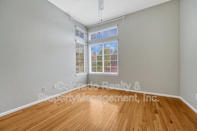 Building Photo - 10420 Flowerhill Ct