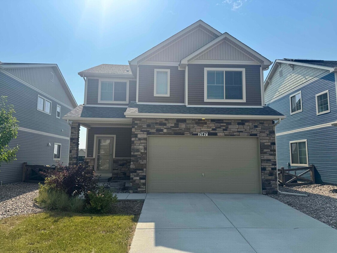 Primary Photo - Newer 3 Bedroom in Banning Lewis Ranch