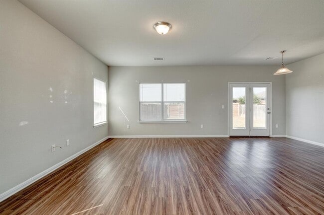 Foto del edificio - 108 Kleberg Ct