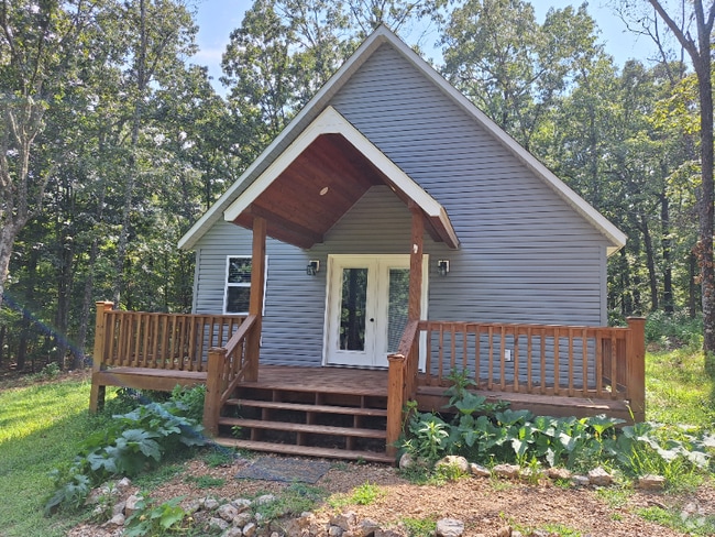 Building Photo - 434 Big Creek Rd