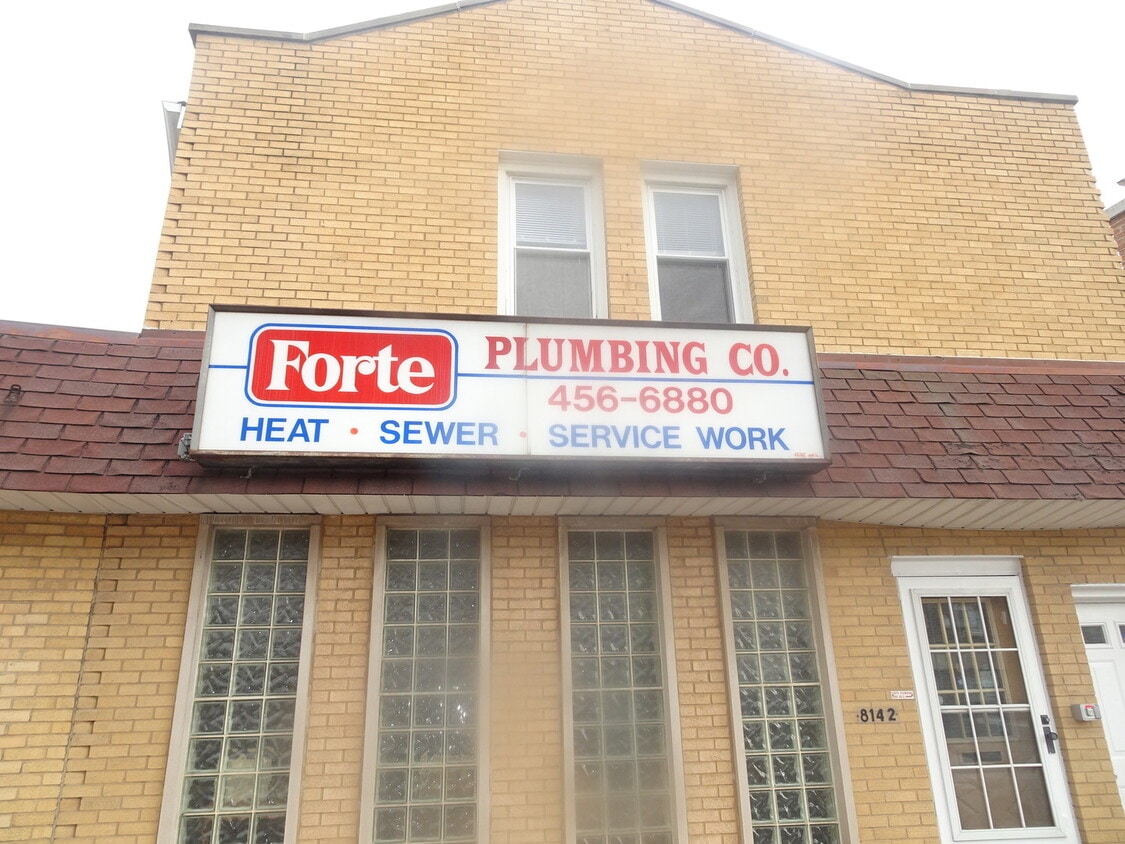 8142 W Grand Ave Unit 2, River Grove, IL 60171 Condo for Rent in