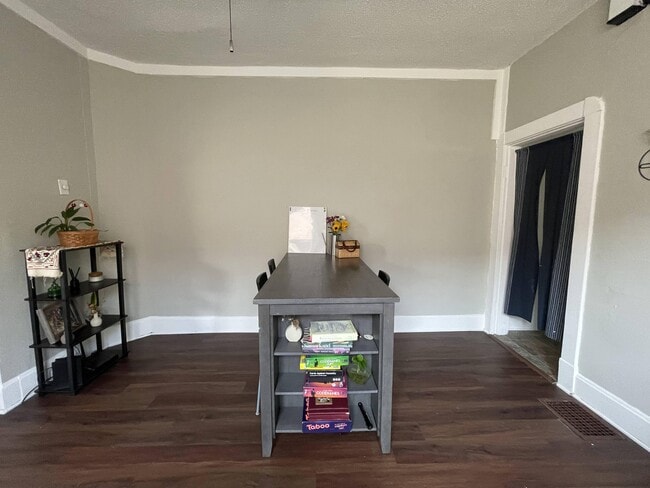 dining room - 2229 Union St