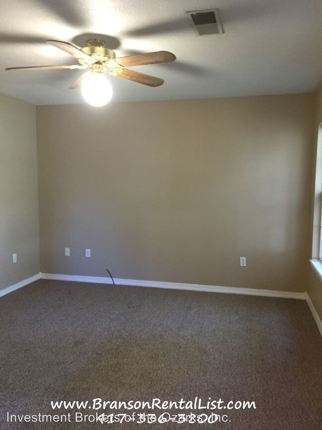 Building Photo - 2 br, 2 bath House - 246 Grand Avenue