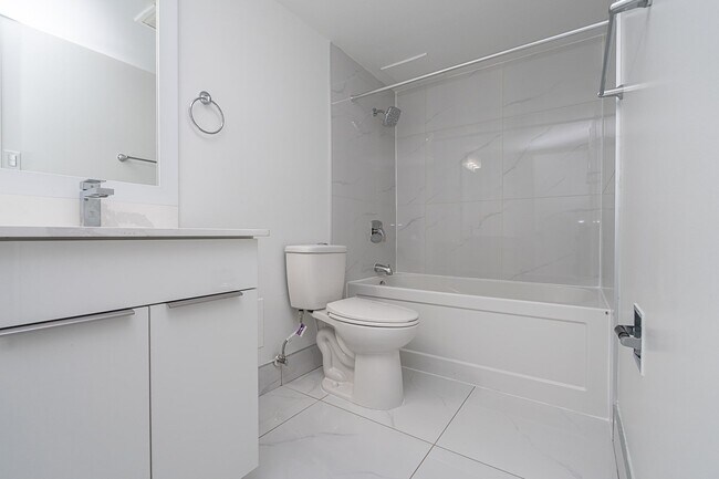 Photo du bâtiment - Lancaster Tower