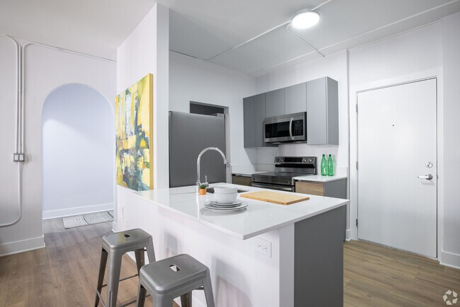 Foto del edificio - 1357 W Estes Ave