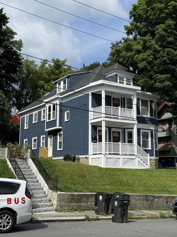 Foto del edificio - 114 Blaisdell St