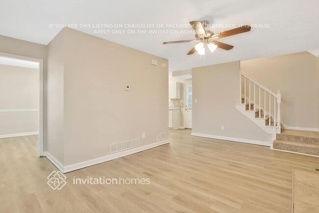 Foto del edificio - 38 Sherwood Forest Dr