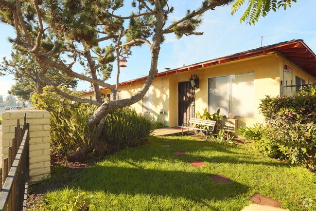 Foto del edificio - 1421 S Knott Ave