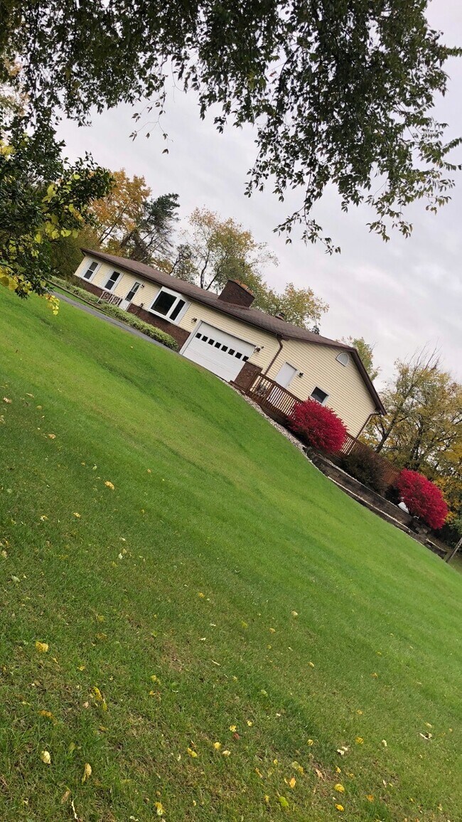 24845 44th Ave, Mattawan, MI 49071 House Rental in Mattawan, MI