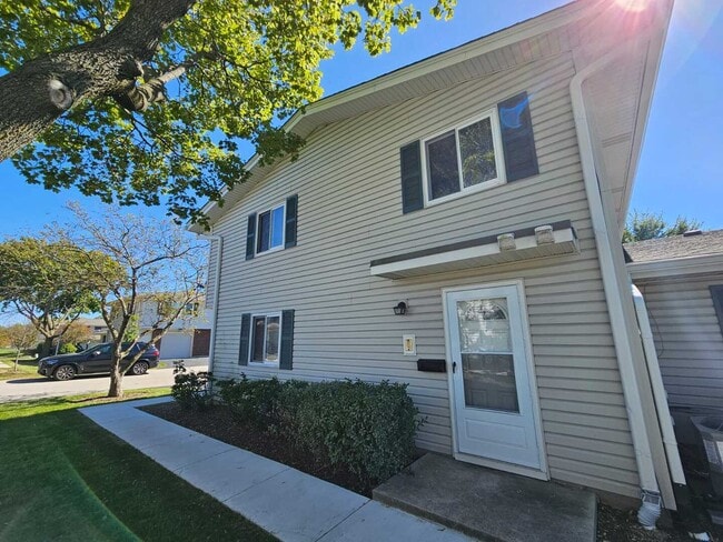 Building Photo - 134 Shattuck Ct