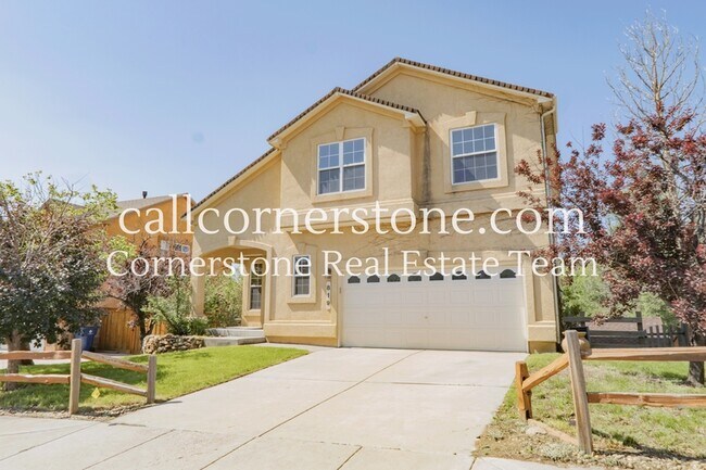Foto del edificio - 819 Ridgebury Pl