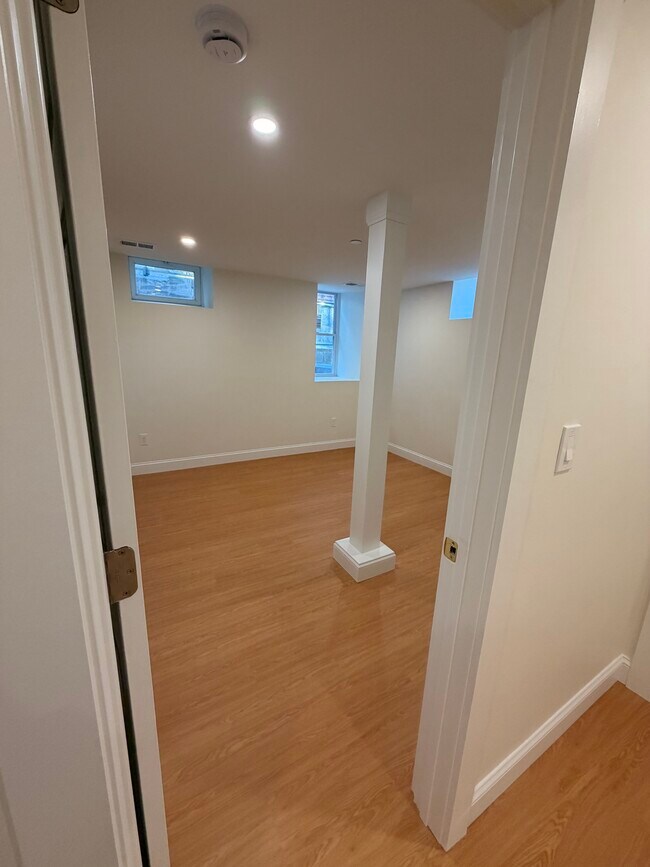 Foto del edificio - 12 Rowena St