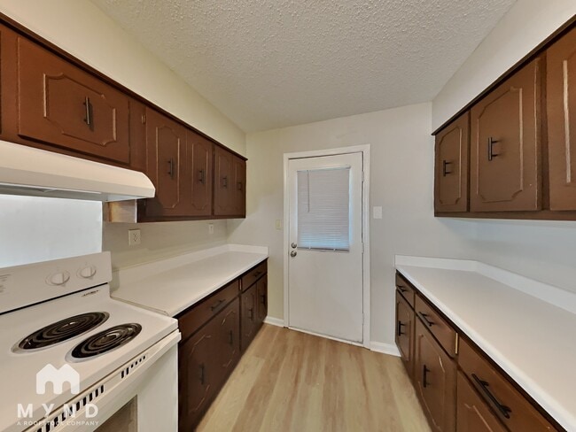 Building Photo - 4512 Crump Rd